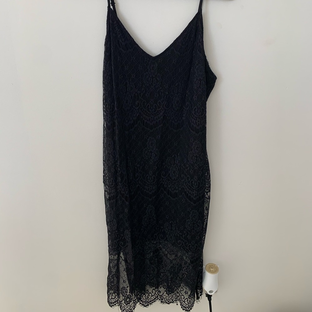 Black lace dress